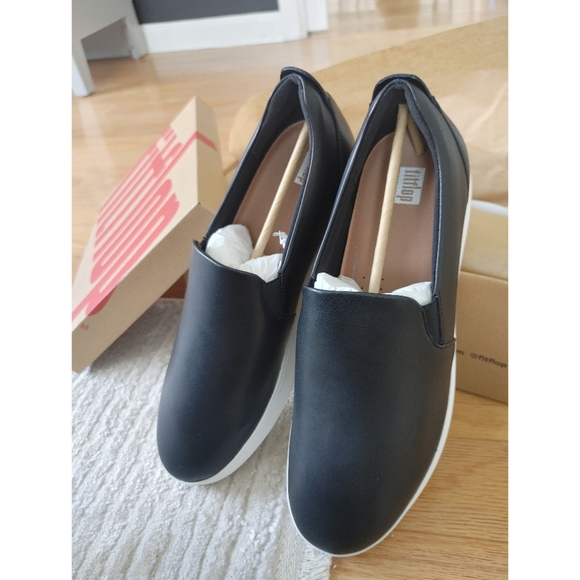 NWT Comfort Loafers - Picture 4 of 6
